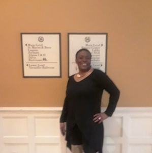 Meet your Posher, Desiree